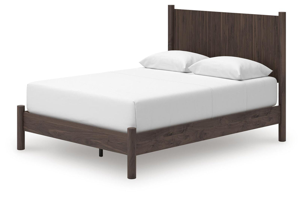 Pamytta Panel Platform Bed - Queen