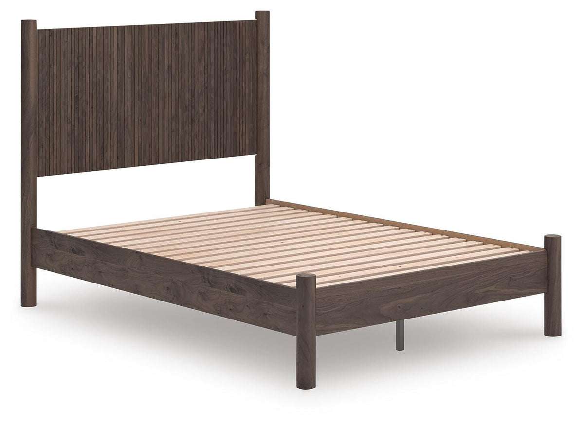 Pamytta Queen Panel Platform Bed