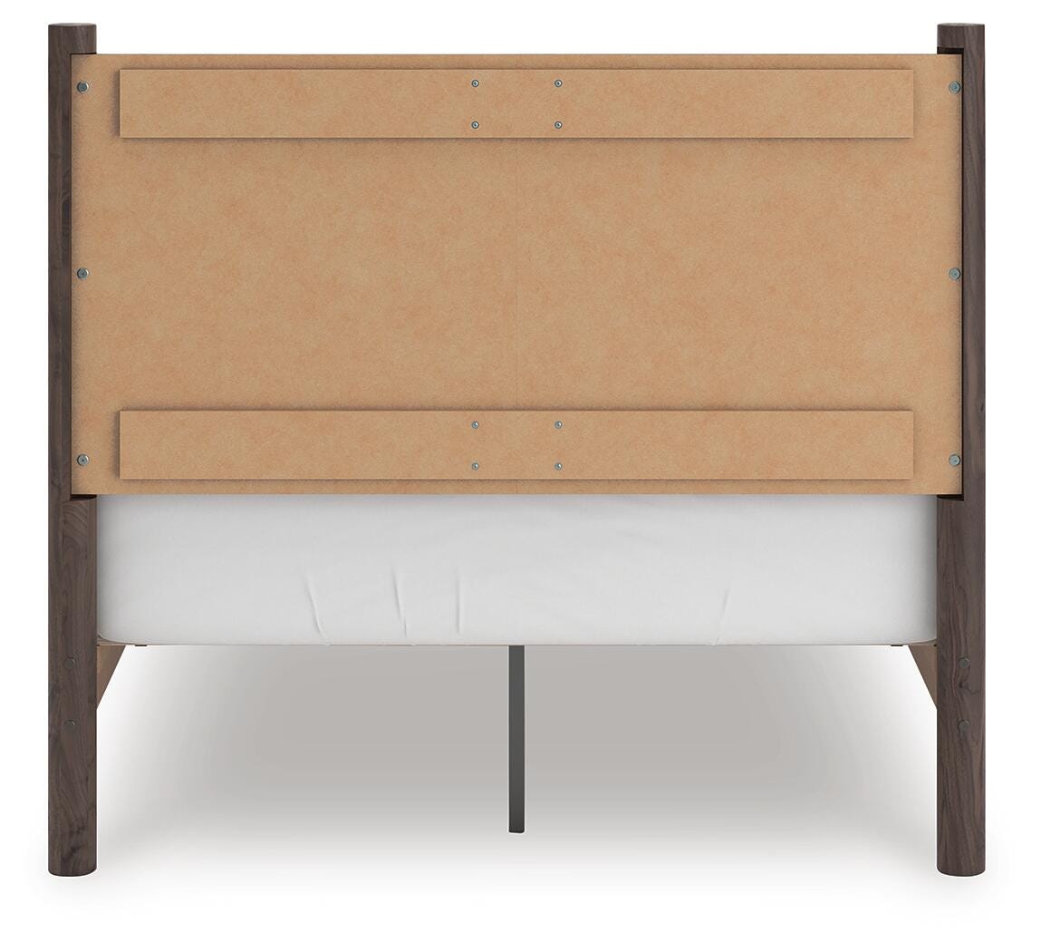 Pamytta Queen Panel Platform Bed