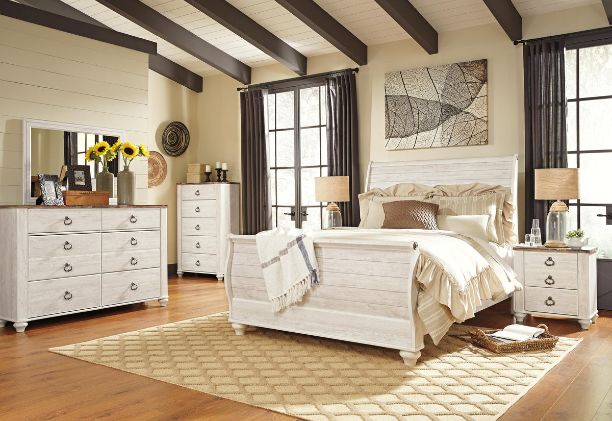 Willowton Queen Sleigh Bed, 2 Dressers, Mirror, Chest and 2 Nightstands