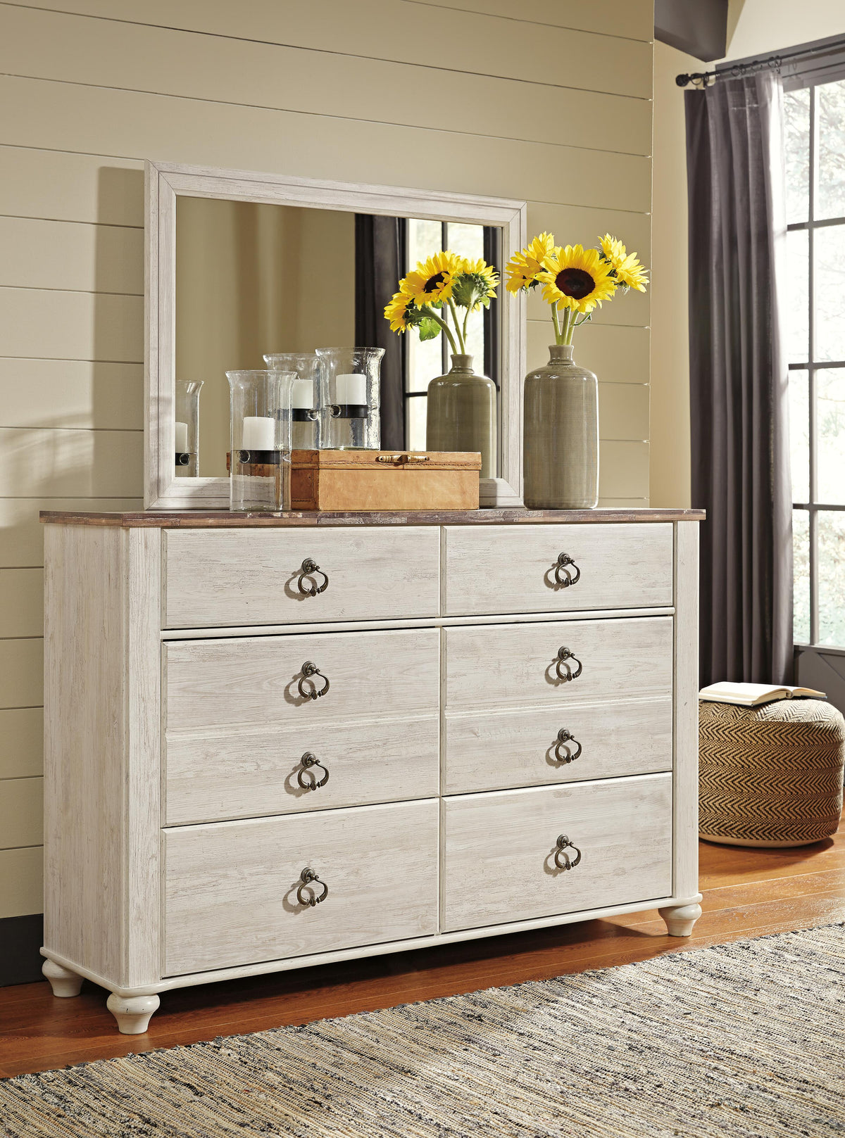 Willowton King Sleigh Bed, Dresser, Mirror, Chest and Nightstand