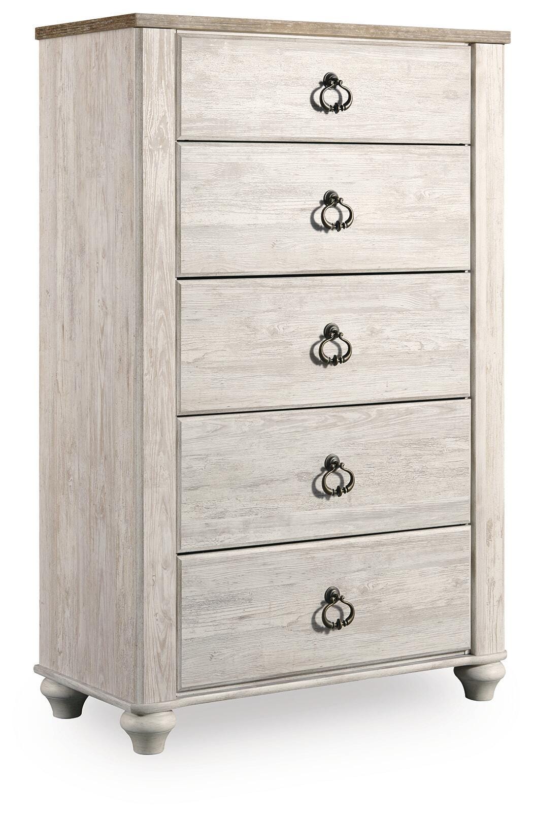 Willowton Queen Sleigh Bed, Chest and Nightstand