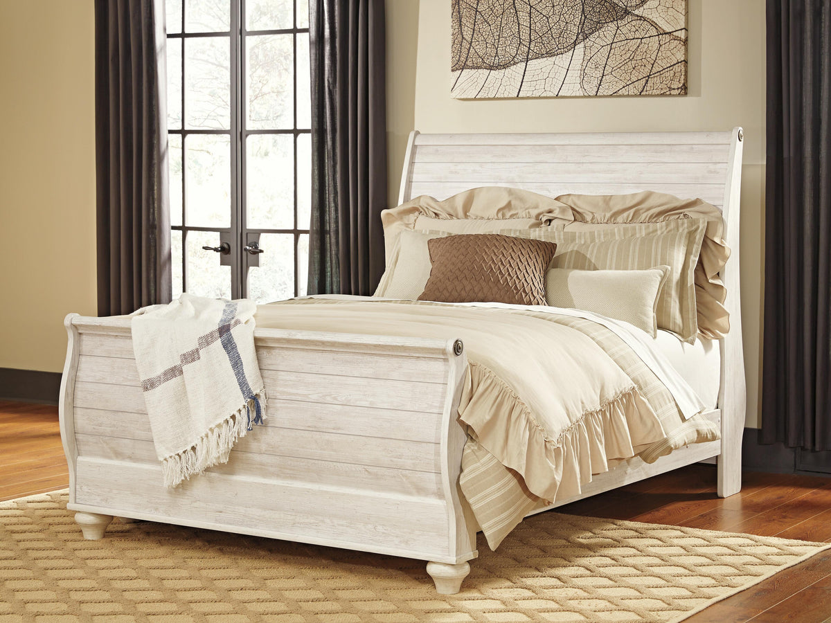 Willowton Sleigh Bed - Queen