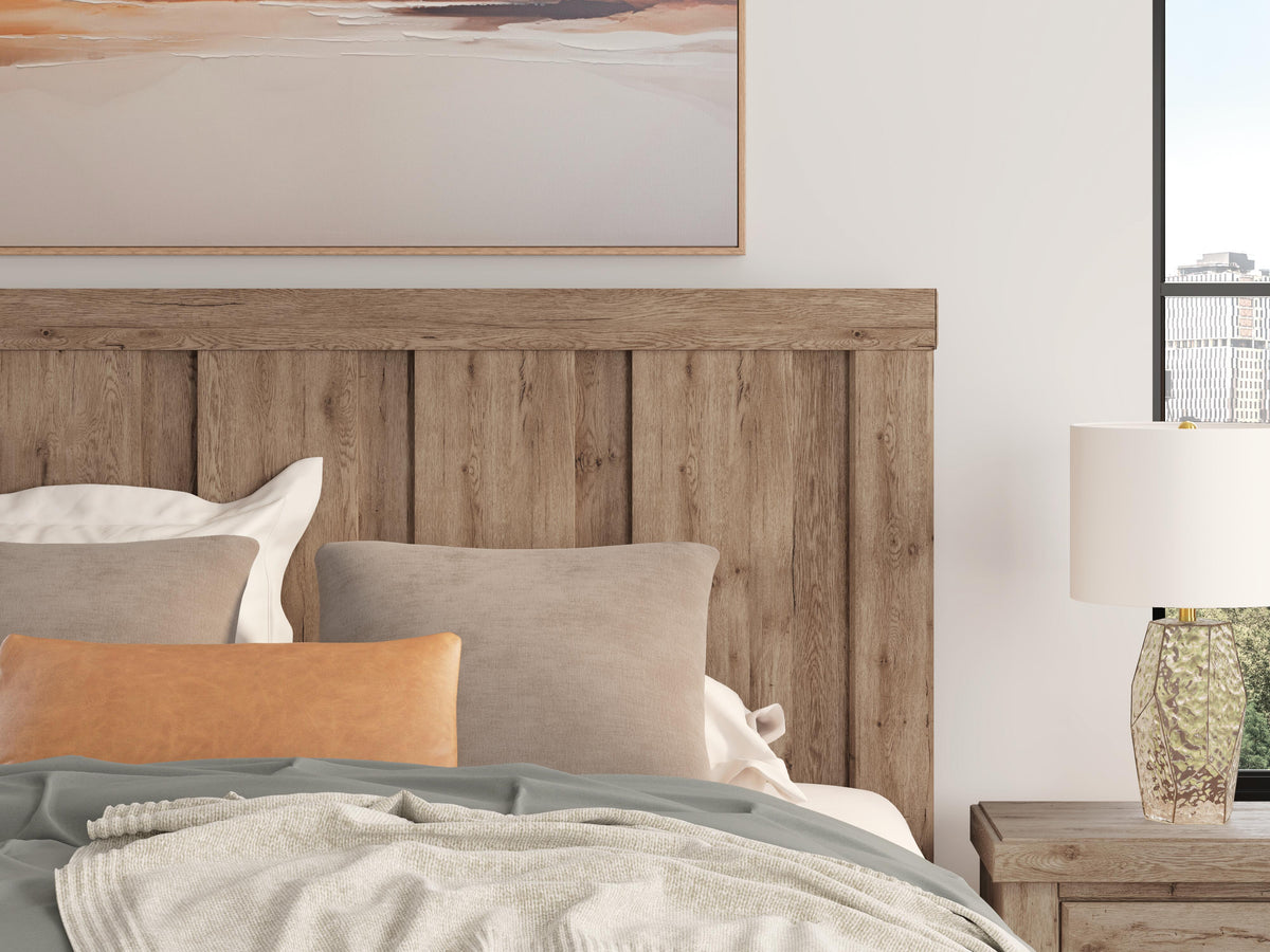 Oliandon Queen Panel Bed