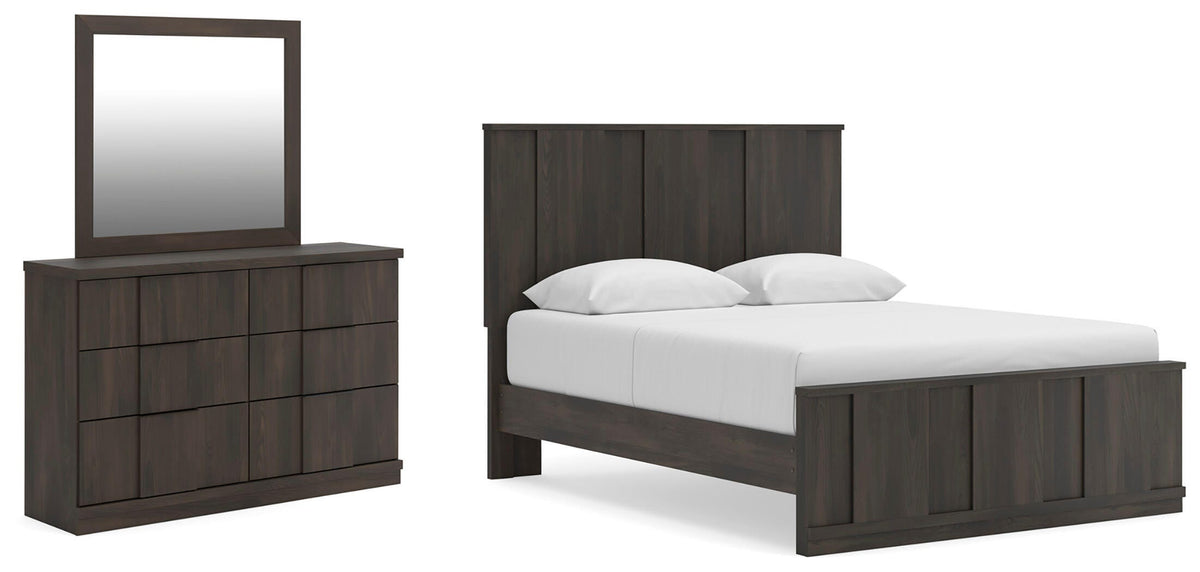 Shaehartin Panel Platform Bed Set - Queen, Dresser and Mirror