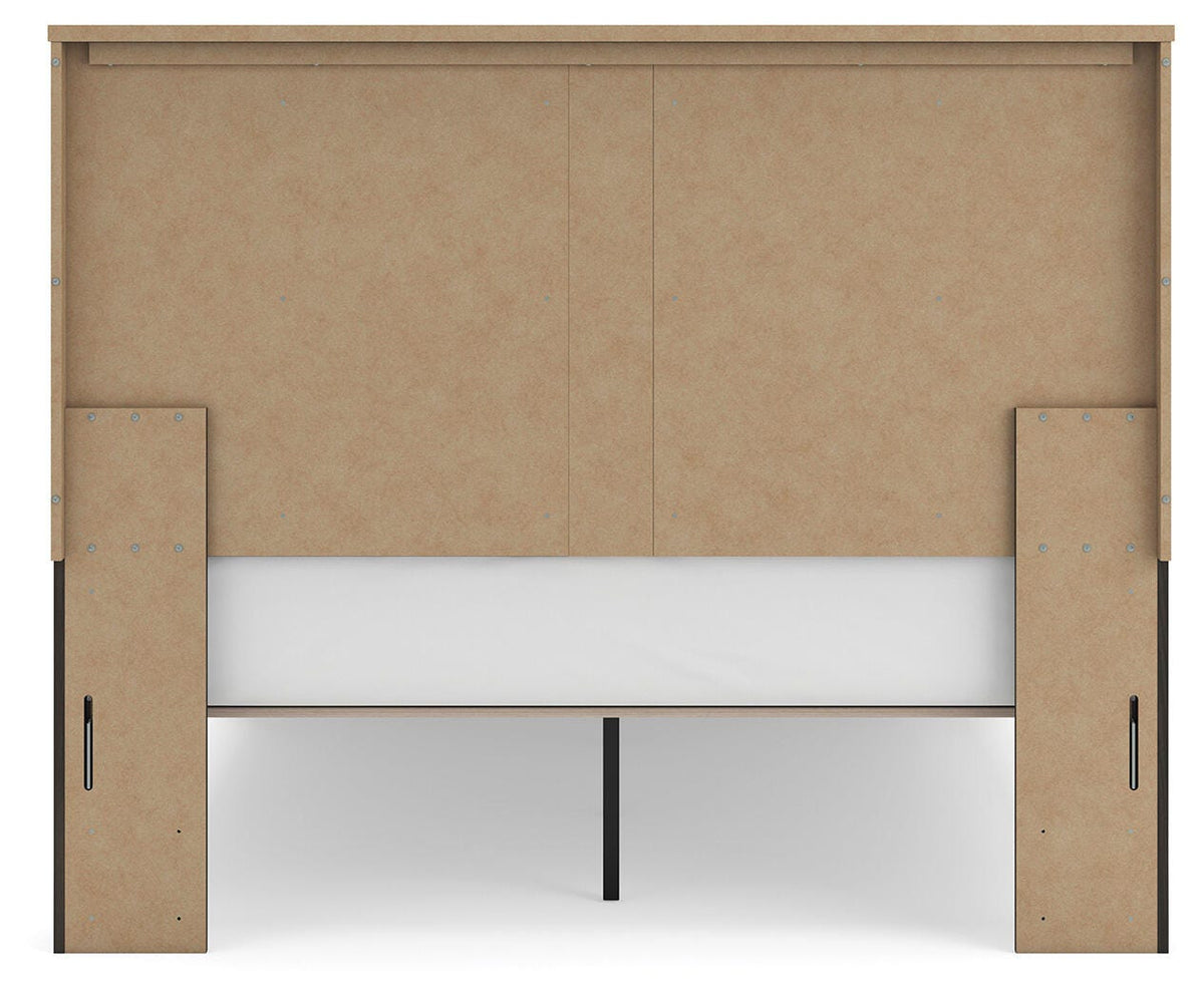 Shaehartin Panel Platform Bed - Queen
