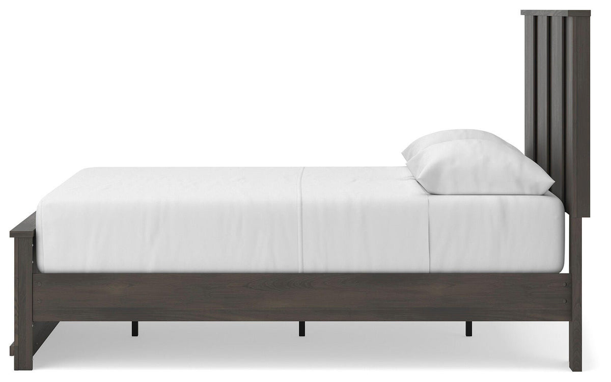 Shaehartin Panel Platform Bed - Queen