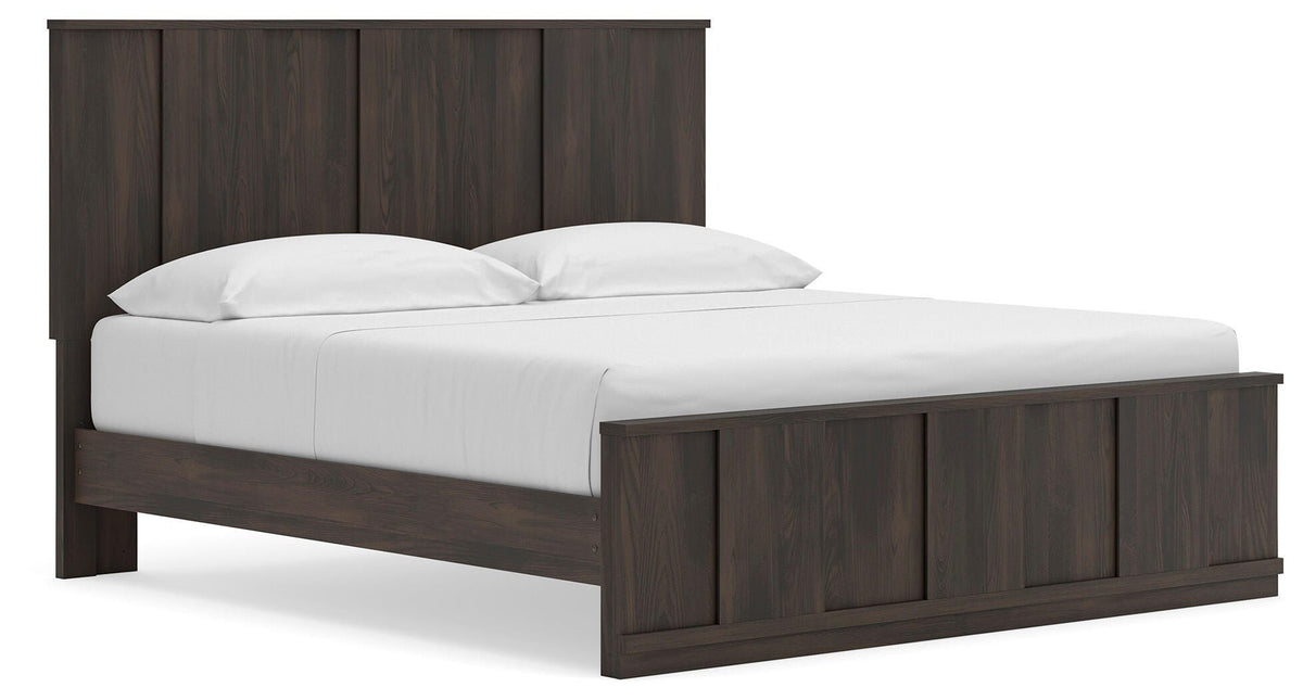 Shaehartin Panel Platform Bed - King