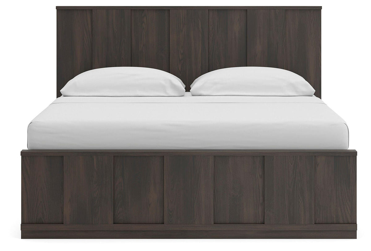 Shaehartin Panel Bed - King