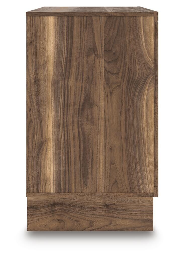 Chirason Six Drawer Dresser