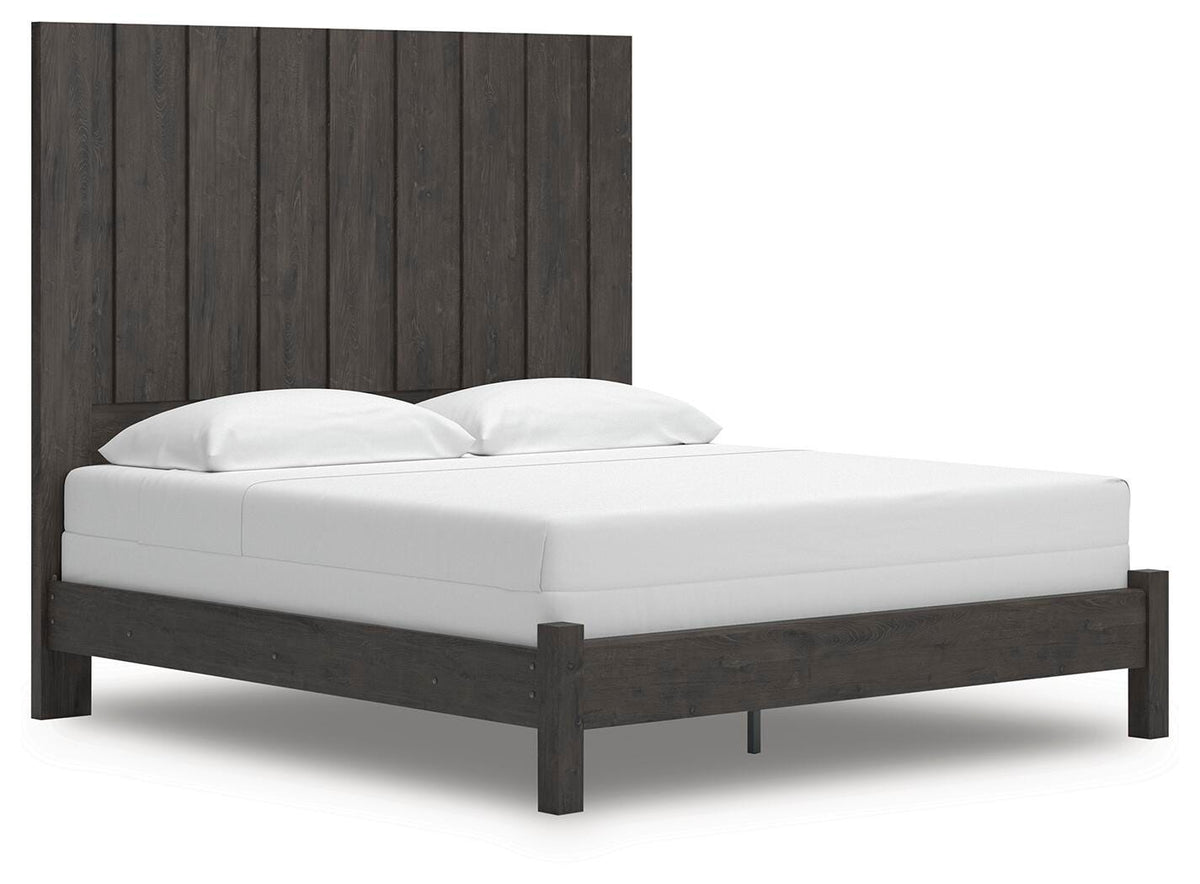 Fraluna Queen Panel Bed