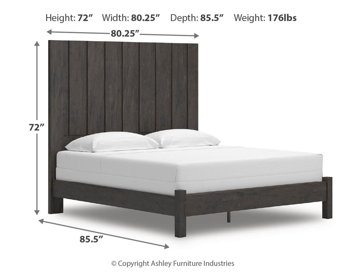 Fraluna Queen Panel Bed