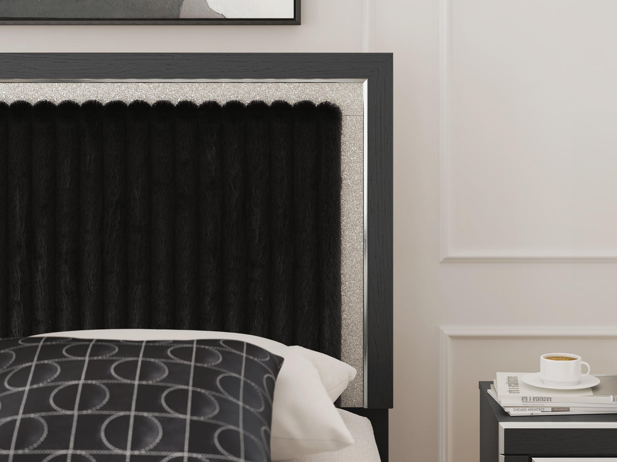 Zuraleus King Panel Bed, Dresser, Mirror and Nightstand