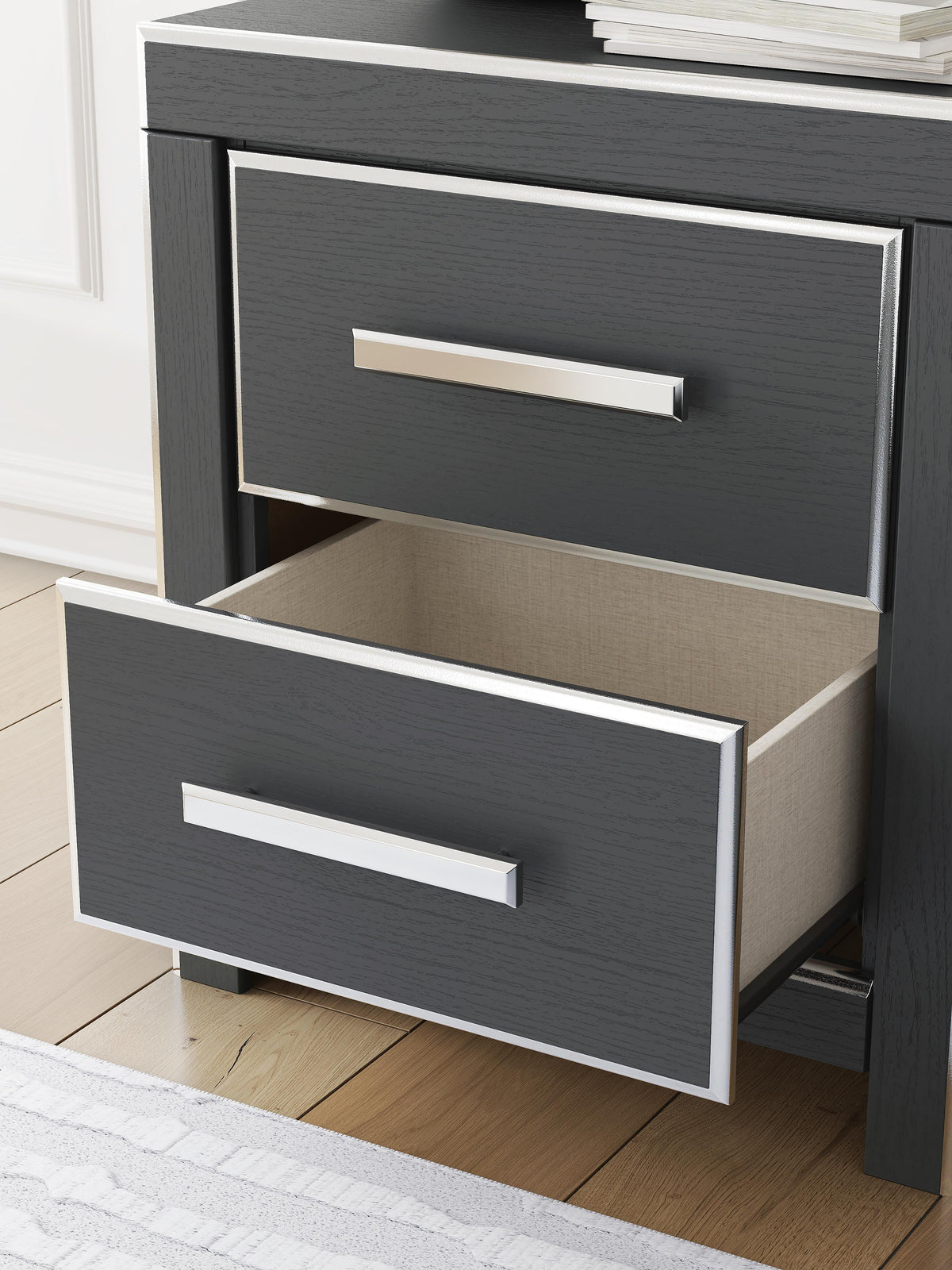 Zuraleus Queen Panel Bed, Dresser, Mirror and Nightstand