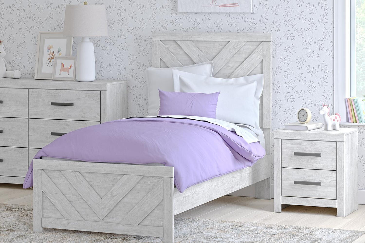 Cayboni Queen Panel Bed