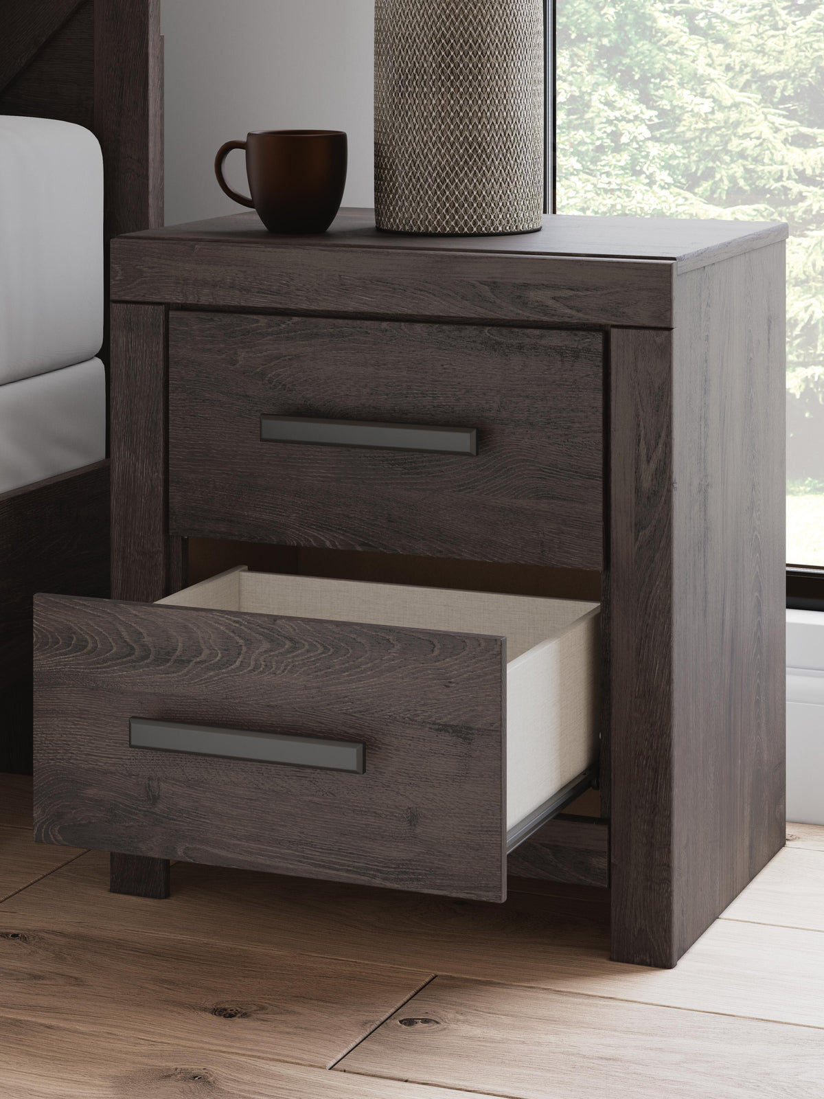 Prendonea King Panel Bed, Dresser, Mirror and Nightstand