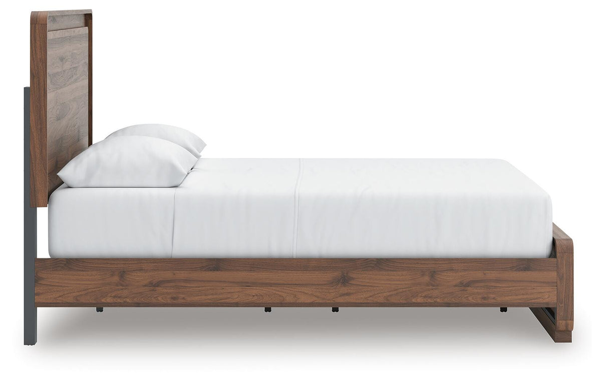 Fortlorn Queen Panel Bed and Dresser