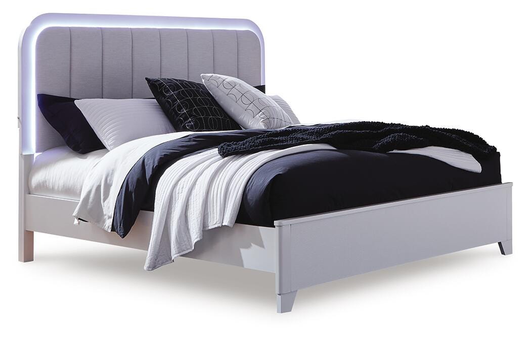 Jarlee Queen Panel Bed, Dresser, Mirror and Nightstand