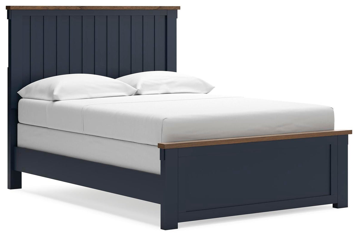 Landocken Queen Panel Bed