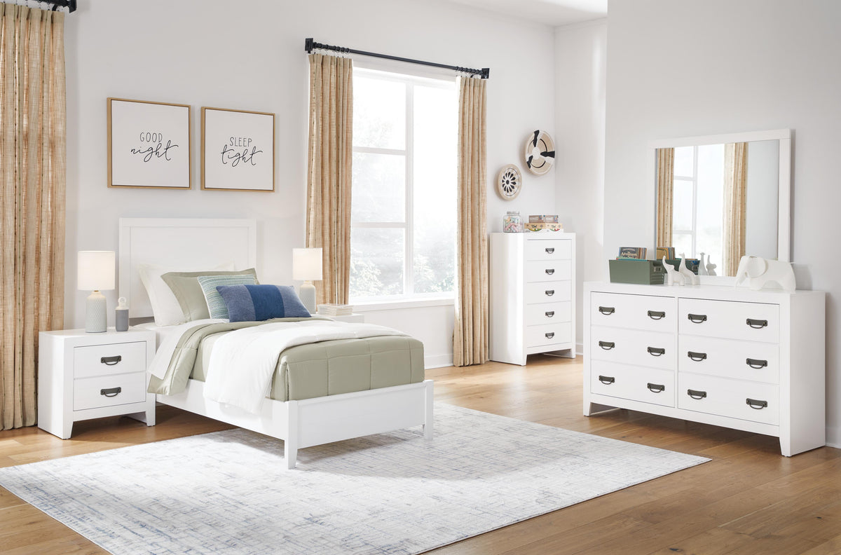 Binterglen Queen Panel Bed