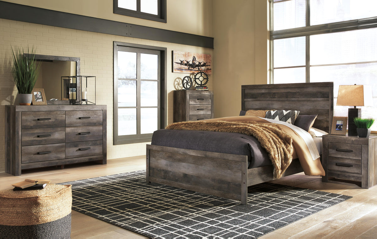Wynnlow Queen Panel Bed, Dresser, Mirror, Chest and 2 Nightstands