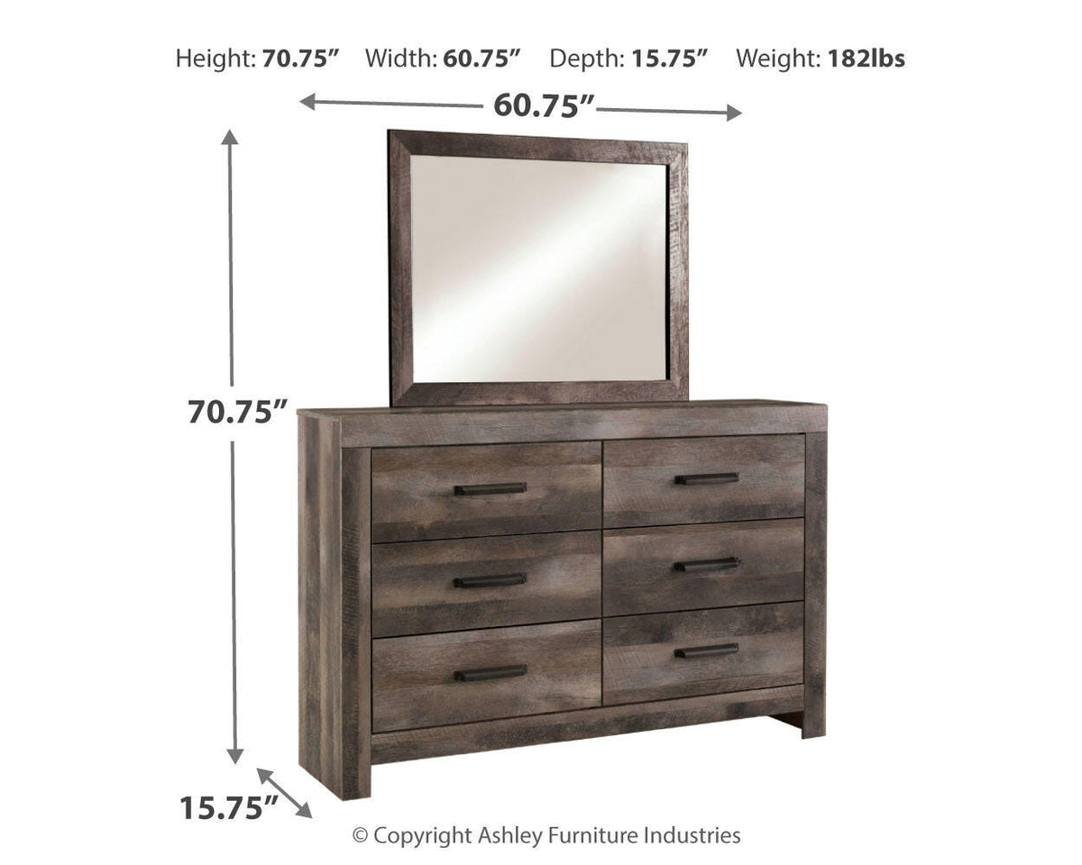 Wynnlow King Poster Bed, Dresser, Mirror and Nightstand