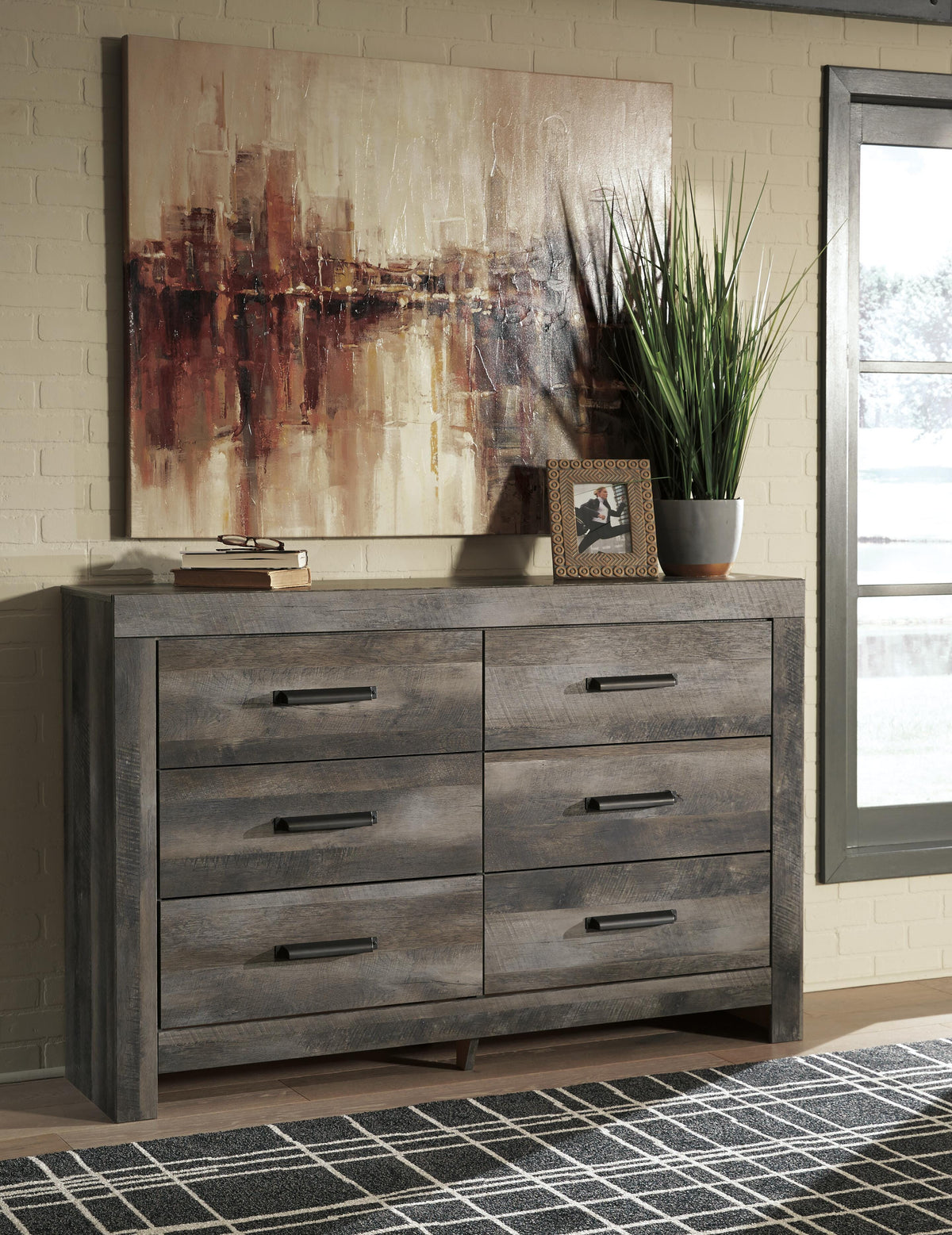 Wynnlow Panel Bed Set - King, Dresser