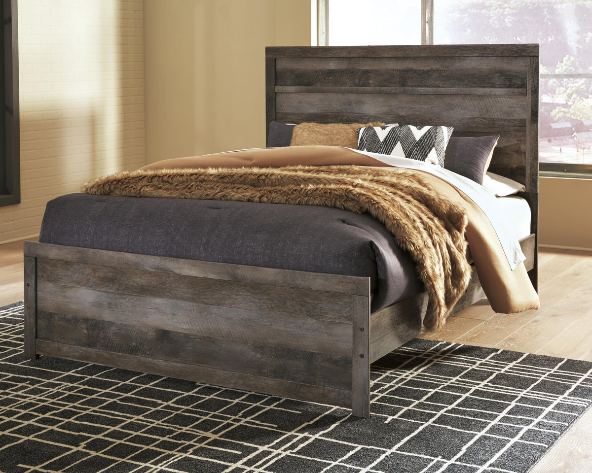 Wynnlow Queen Panel Bed, Dresser and Mirror