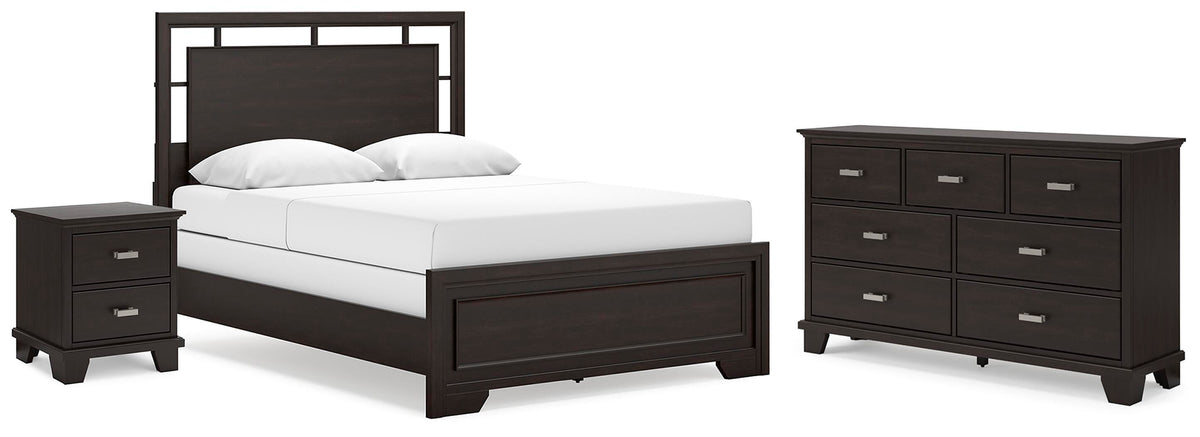 Covetown Panel Bed Set - Queen, Dresser and Nightstand