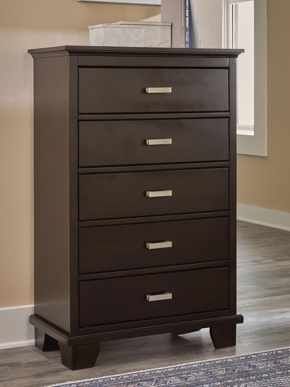Covetown Panel Bed Set - Full, Dresser, Mirror and Chest