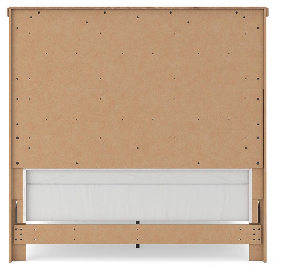 Savonport Queen Panel Bed