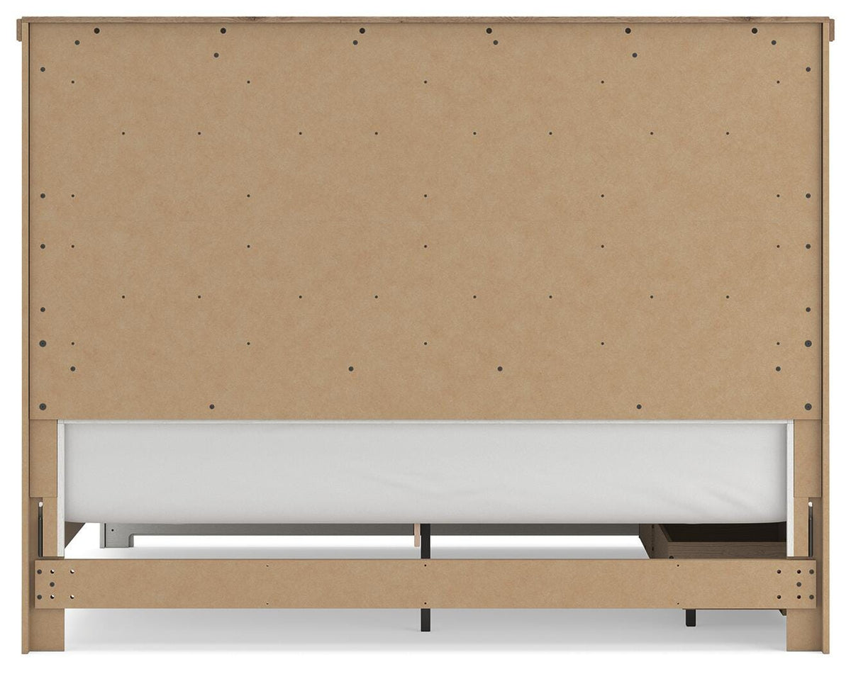 Savonport Queen Panel Bed with Storage