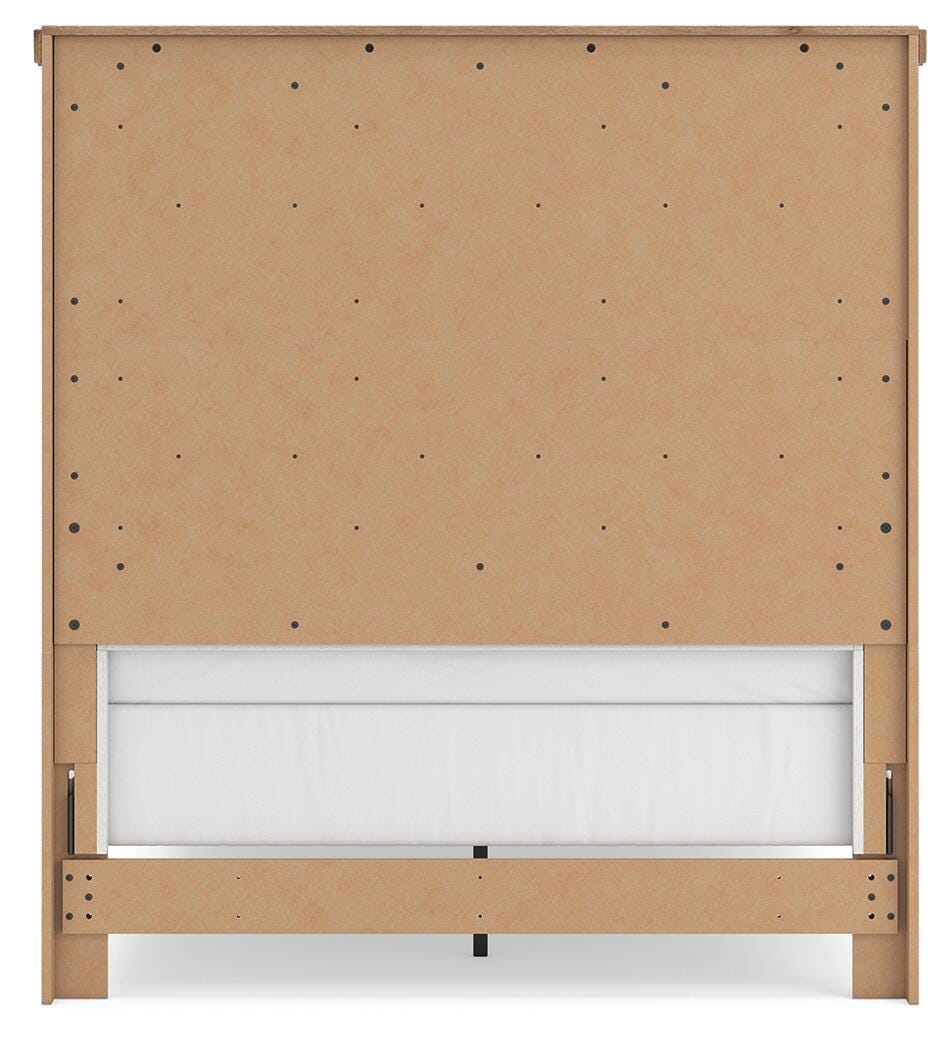 Savonport Queen Panel Bed