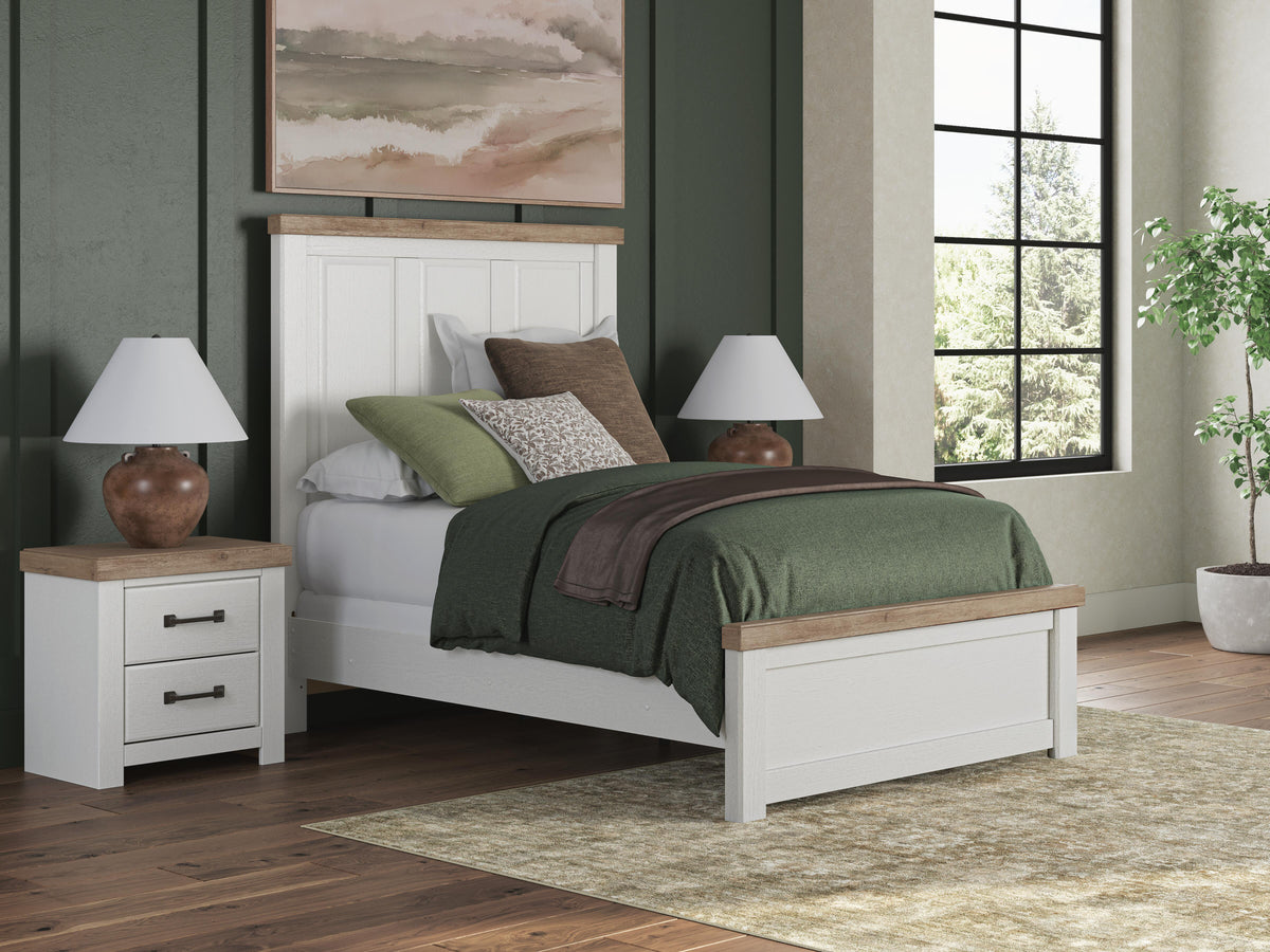 Savonport Queen Panel Bed