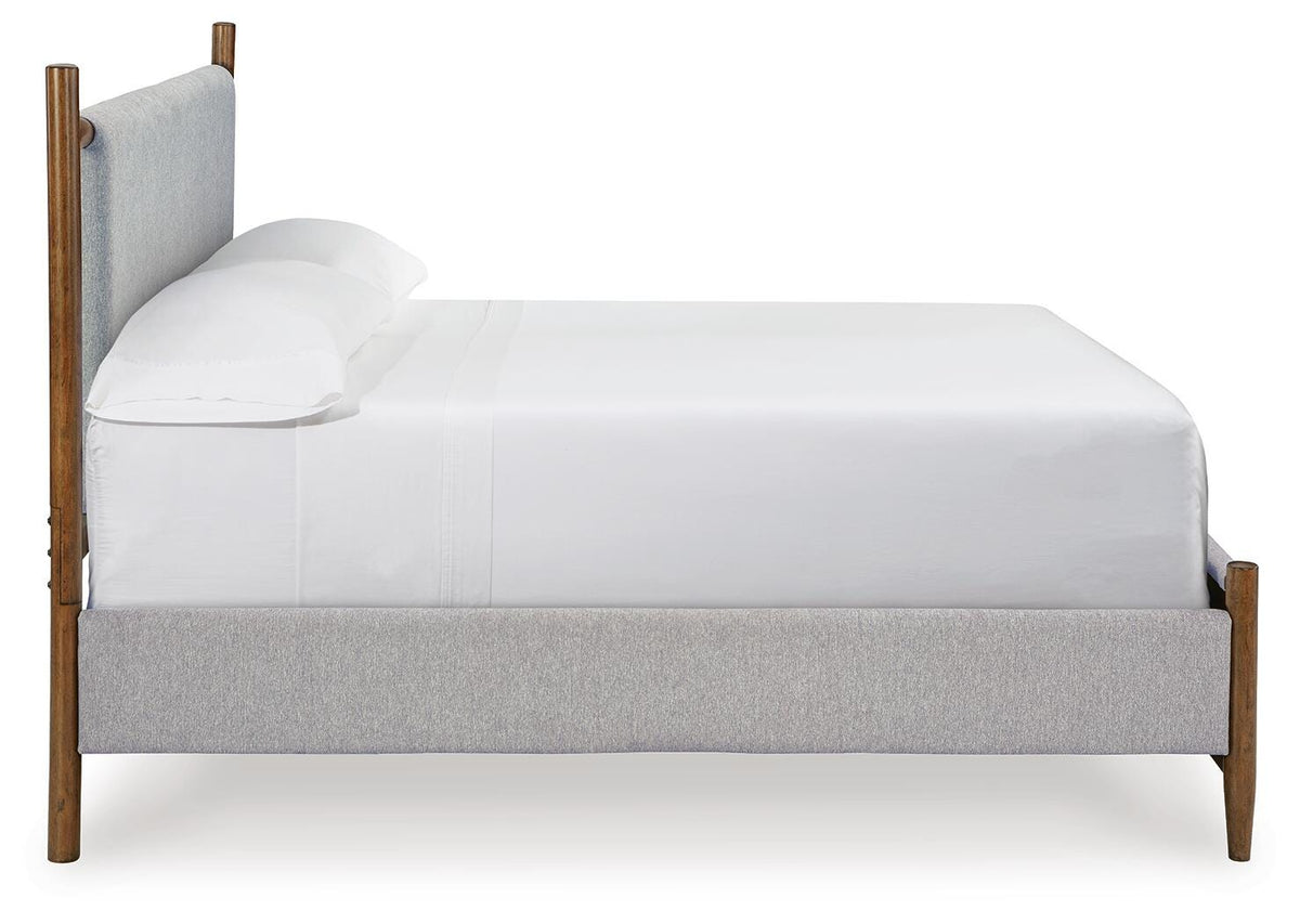 Lyncott Queen Upholstered Bed, Dresser and Mirror
