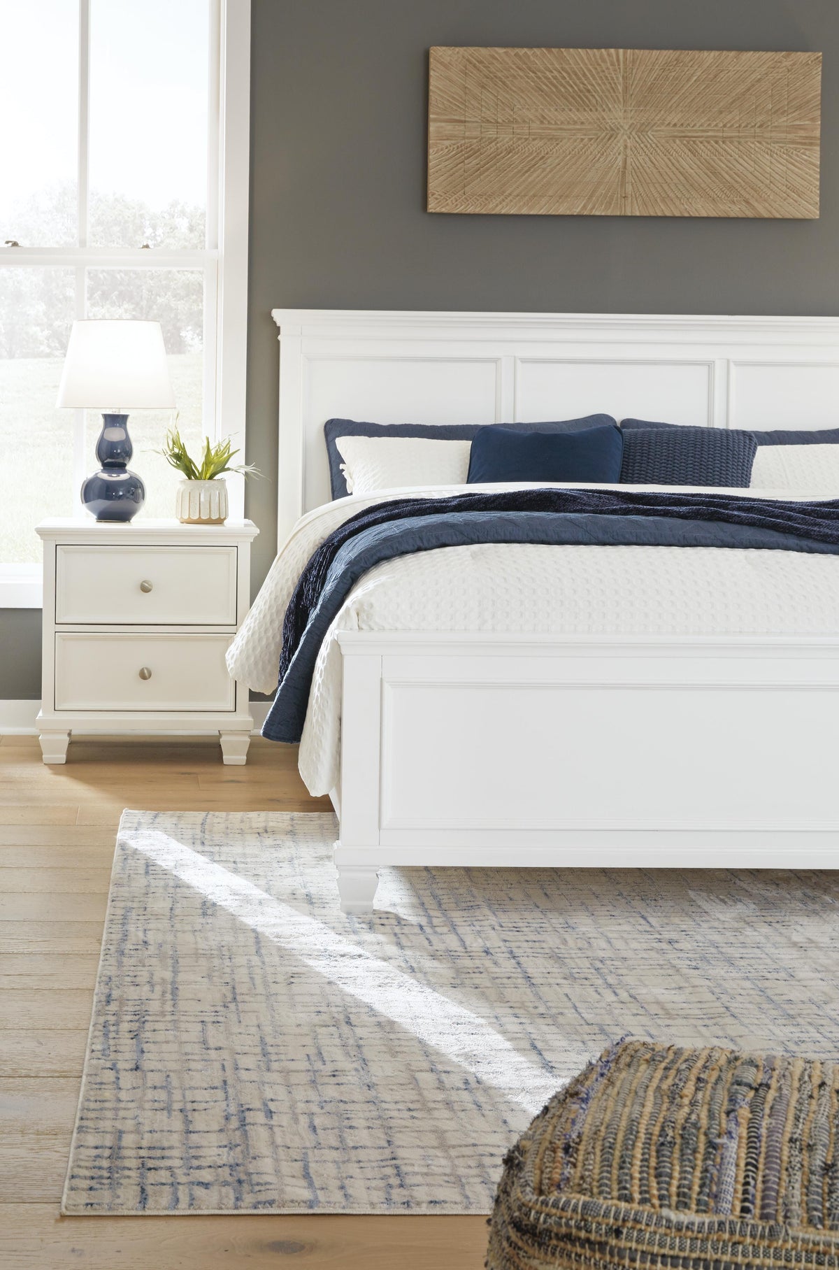 Fortman Queen Panel Bed