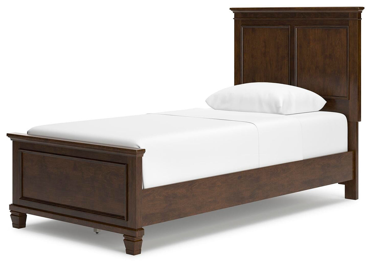 Danabrin Queen Panel Bed