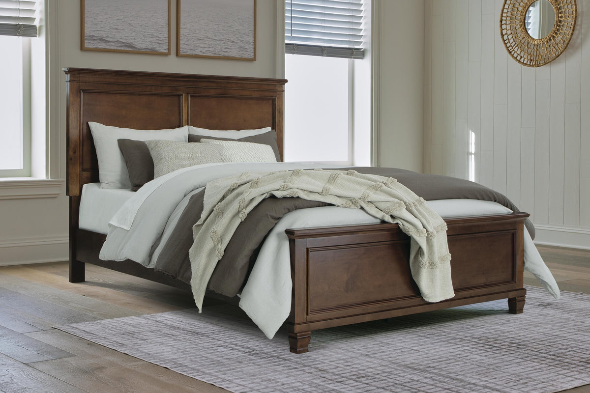 Danabrin Panel Bed - Queen