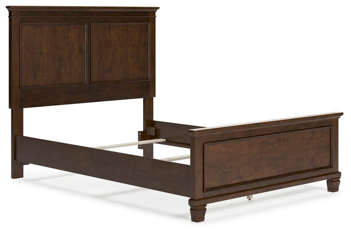 Danabrin Queen Panel Bed