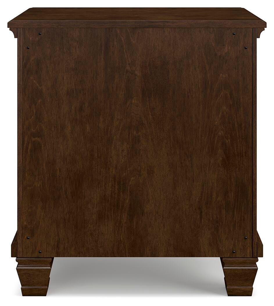 Danabrin King Panel Bed, Dresser, Mirror and Nightstand