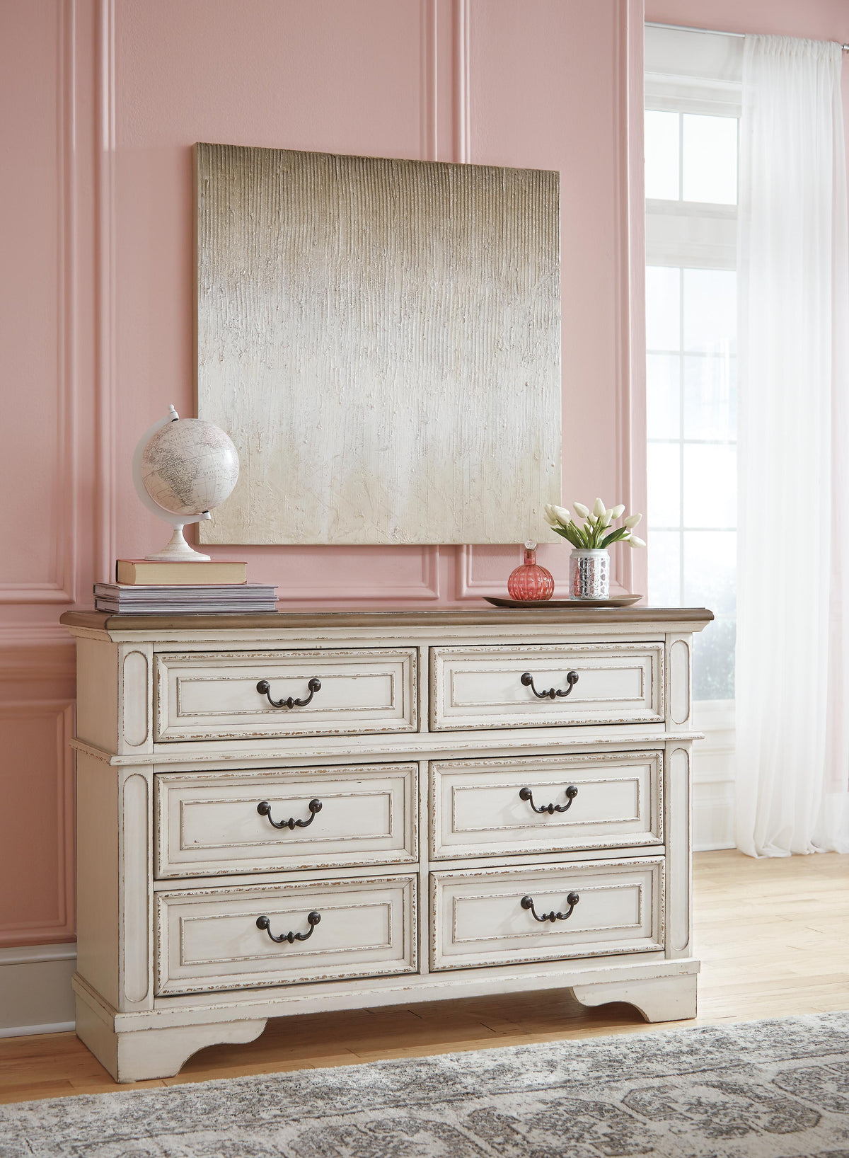 Realyn Twin Storage Daybed, Dresser and Nightstand