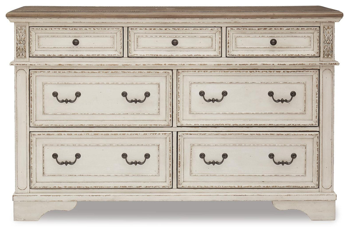 Realyn King Upholstered Sleigh Bed, Dresser and Nightstand