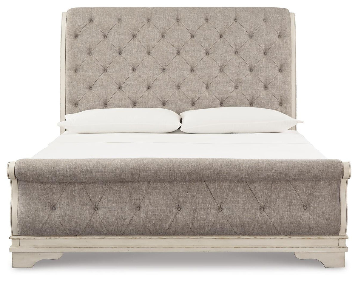 Realyn King Sleigh Bed, Dresser Mirror and Nightstand