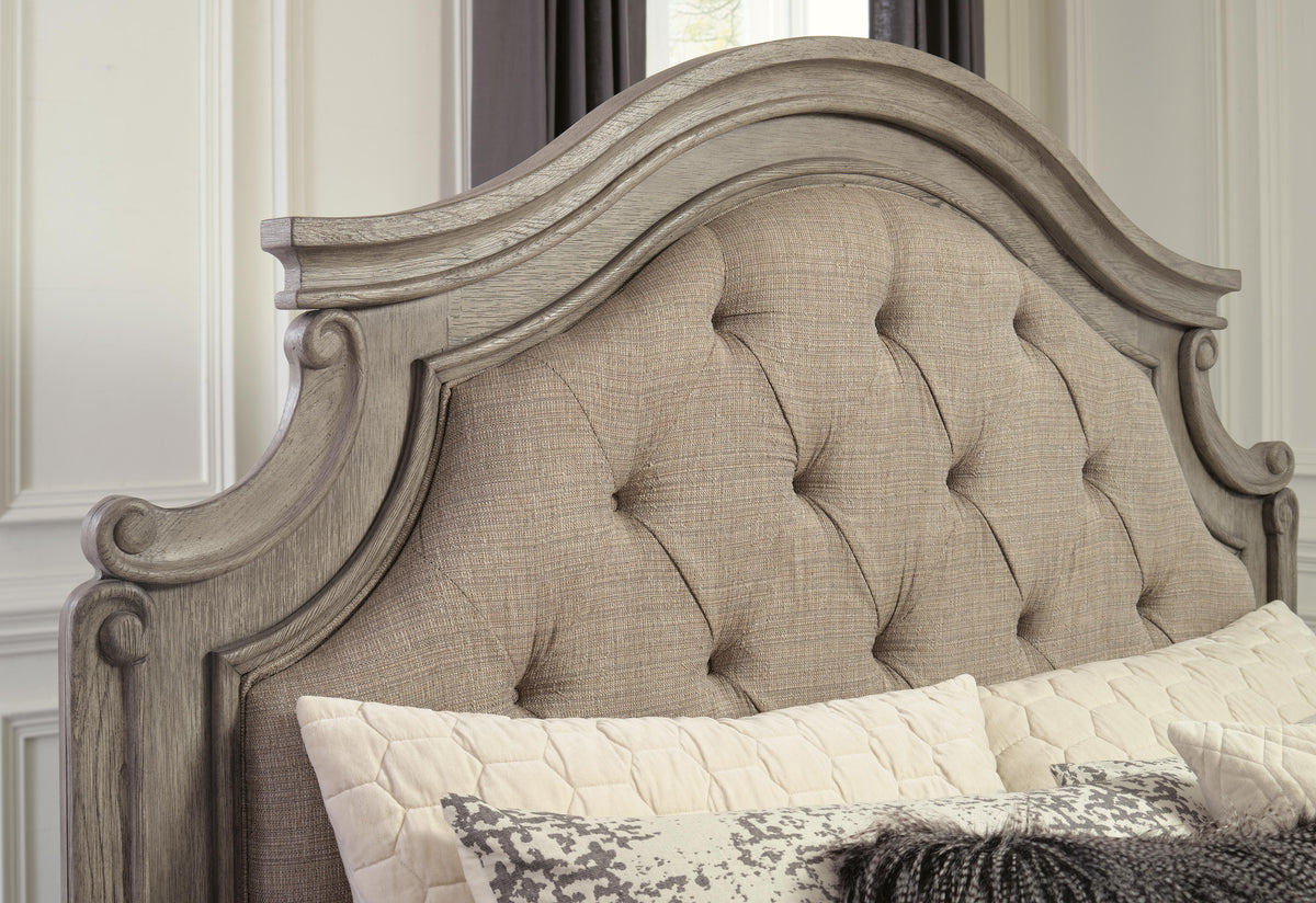 Lodenbay Queen Panel Bed