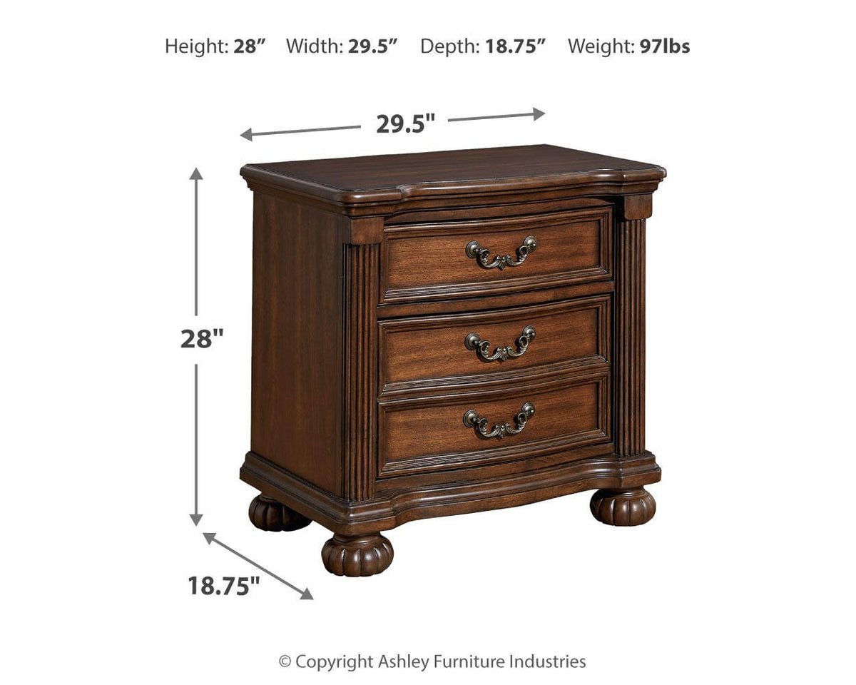 Lavinton Poster Bed Set - California King, 2 Nightstands