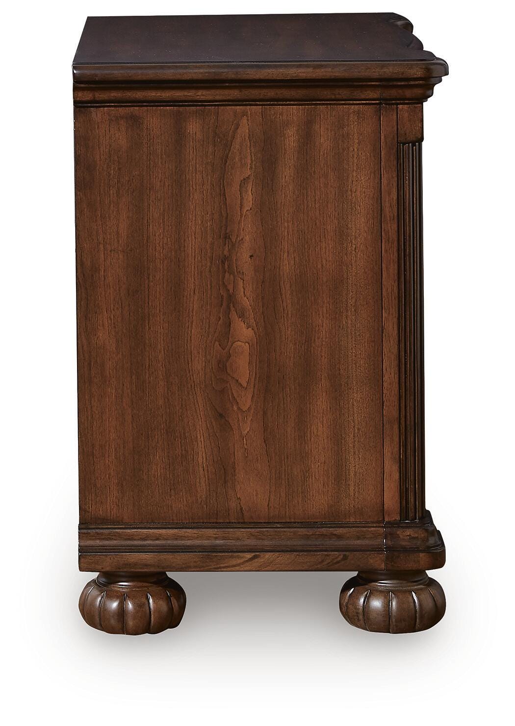 Lavinton Queen Poster Bed, Chest and Nightstand