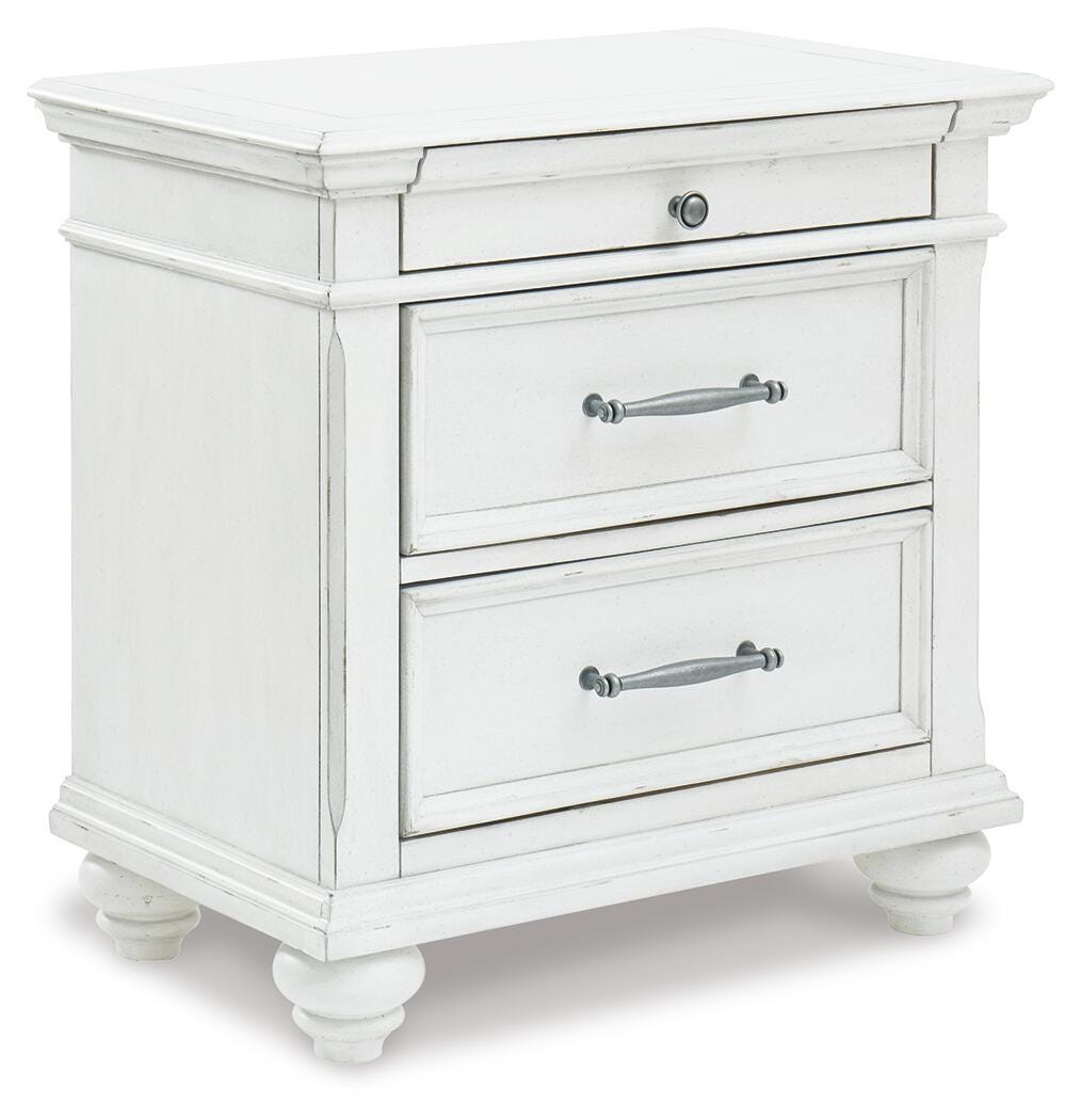 Kanwyn Queen Panel Bed, Dresser, Mirror and 2 Nightstands
