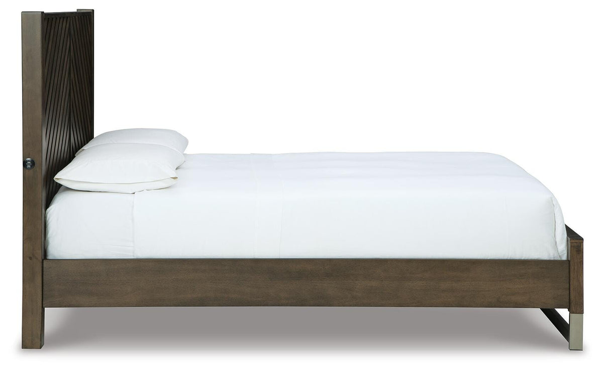 Arkenton Queen Panel Bed