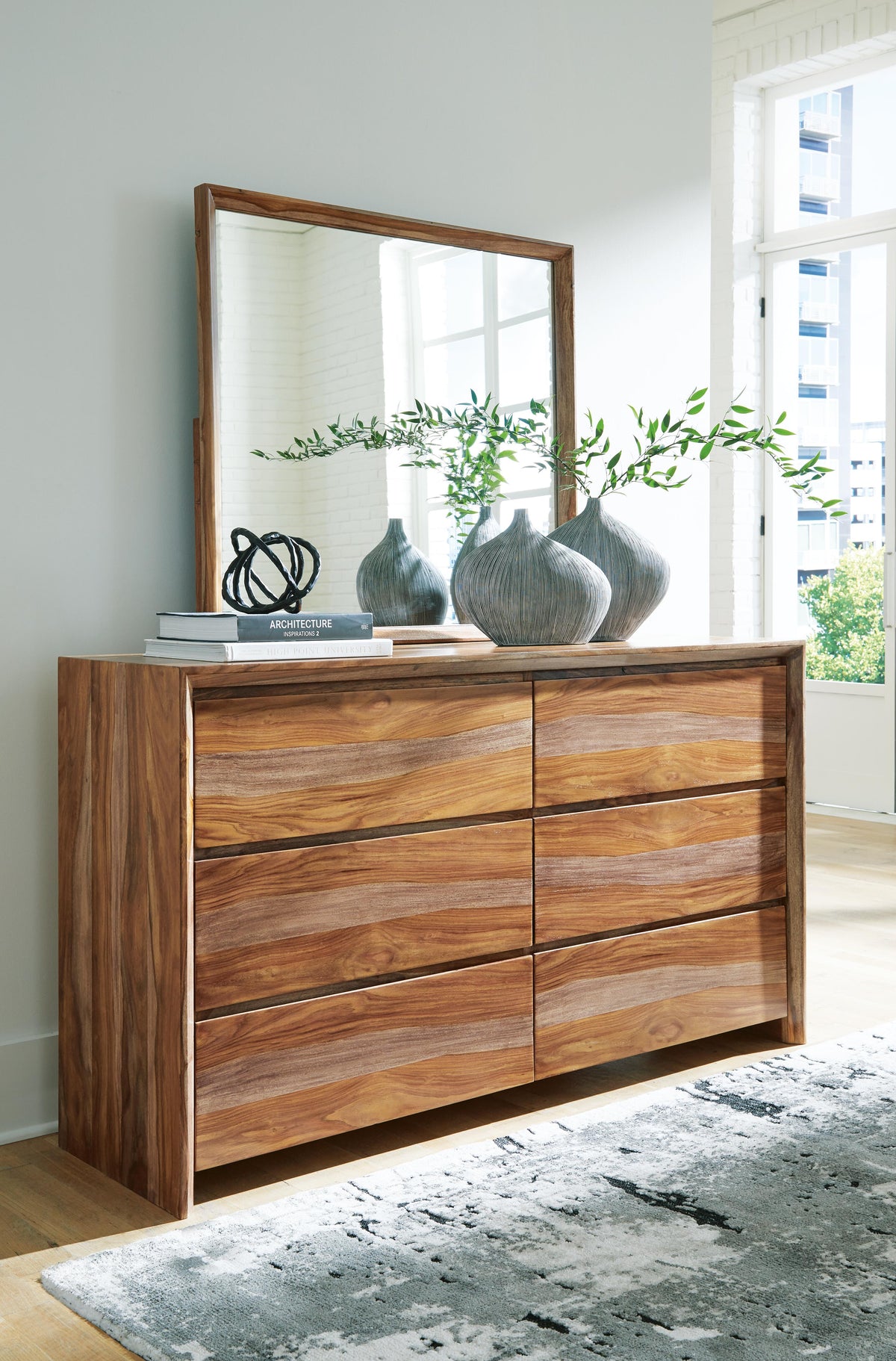 Dressonni California King Panel Bed, Dresser and Mirror