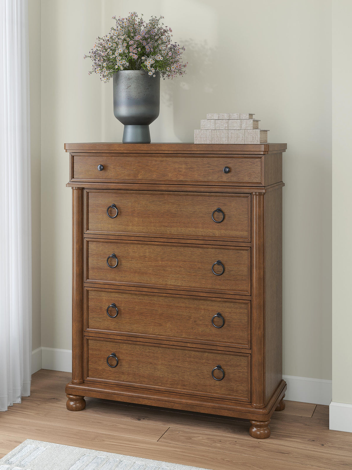 Rowlenstown California King Poster Bed with Dresser and Chest